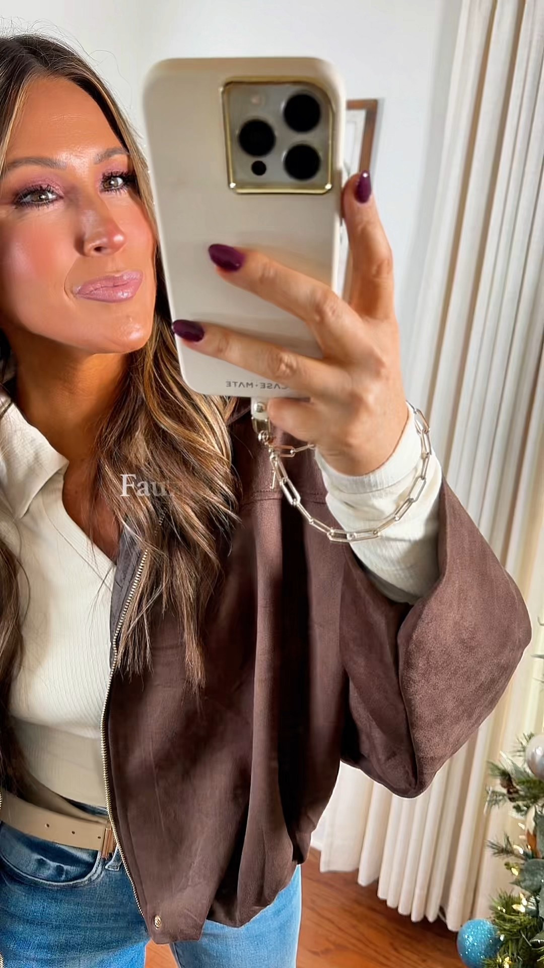 The Perfect Oversized Bomber for Fall 🍂 | Chic, Cozy & So Easy to Style!

This faux suede oversized bomber is such a find, y’all! The fit is relaxed, the texture is buttery soft, and it instantly elevates even your simplest outfits 💕 Whether you’re headed to school drop-off, running errands, or sneaking in a date night, this jacket is that effortless layer you’ll reach for every single day.

The pleated hem gives it that trendy, slouchy vibe without looking sloppy — literally the perfect “I tried… without trying” moment. If you love neutrals or capsule pieces, this is a must-add to your closet!

✨ Shop my exact color + size on TikTok Shop!
✨ Comes in multiple colors + free shipping
✨ Easy throw-on layer for fall, winter & early spring

	•	Faux Suede Bomber Jacket
	•	Oversized Fall Jacket
	•	Casual Everyday Outerwear Women

#BomberJacketStyle 

#TikTokShopCreatorPicks
#CreatorPicksAmbassador
#TikTokShopBlackFriday
#FashionDeals
@SHEEN 


#LTKootd #LTKCyberWeek #LTKmomlife