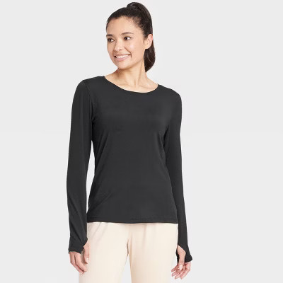 Women's Essential Crewneck Long Sleeve T-Shirt - All in Motion™ | Target