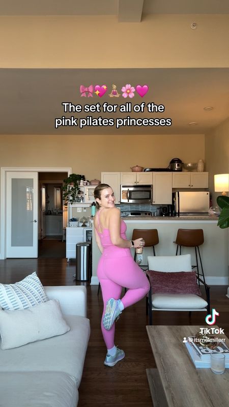 Pink pilates set 