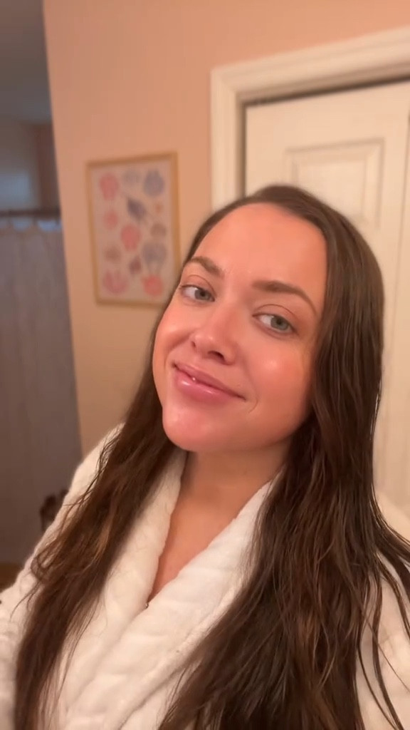 Palladio is quickly becoming one of my favorite affordable lip brands! 🫶🏼💓💋 #lipmask #lipcare #skincare #skincareroutine #grwm #grwmskincare #makeup #grwmmakeup 

#LTKBeauty #LTKSaleAlert #LTKFindsUnder50