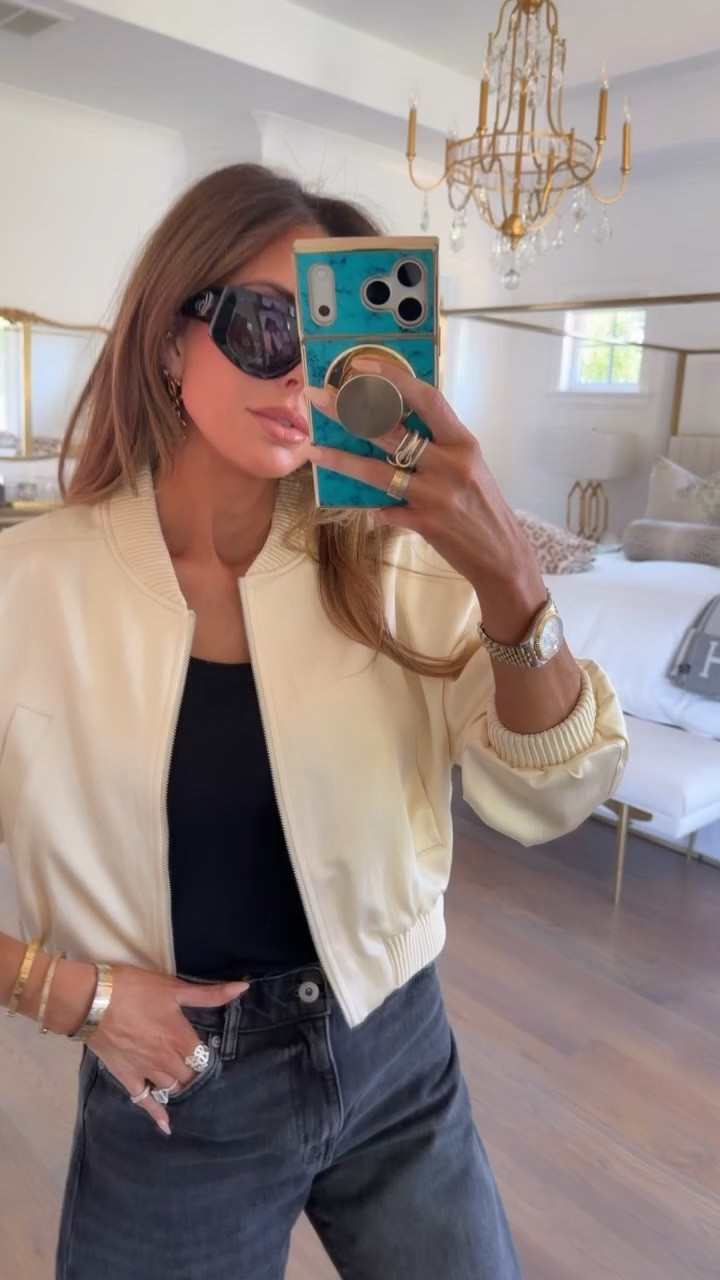 Little Zara OOTD! This bomber is fun! Wearing a small in the jacket and tank top. US 4 in jeans! 

Zara fashion, Zara finds, Nordstrom fashion, Fall outfits women, Business casual workwear, Teacher outfits, Bomber jacket, Barrel jeans, Gemme Beauty, Emily Gemma

#LTKSeasonal #LTKWorkwear #LTKootd