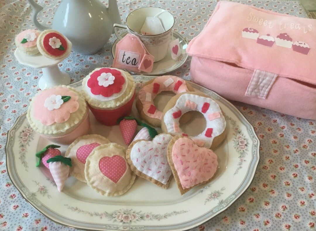 Tea party,felt food sweet treats , play food,party food,Sugar cookies,donuts,tea bags, cupcakes, ... | Etsy (US)