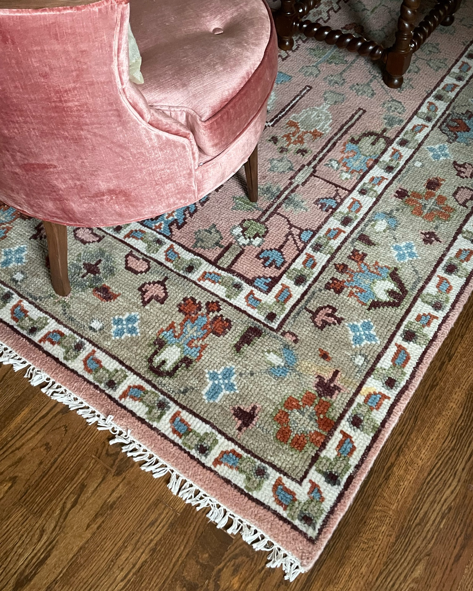 Magic living room rug! Comes in many sizes 

#LTKhome