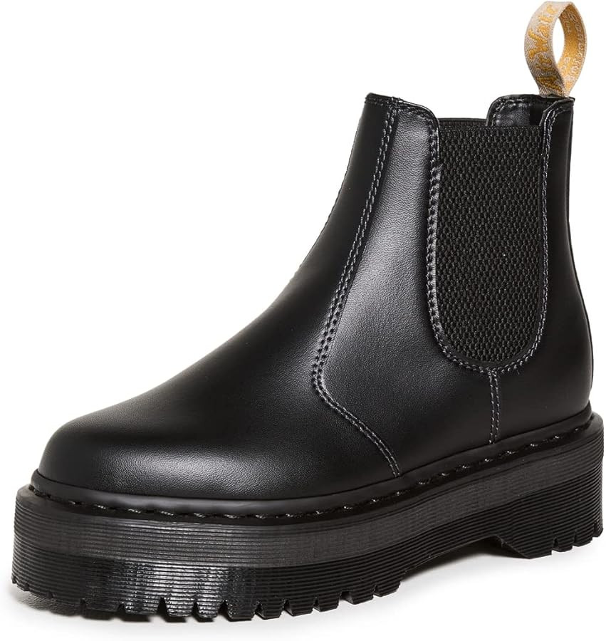 Dr. Martens Women's V 2976 Quad Chelsea Boot | Amazon (US)