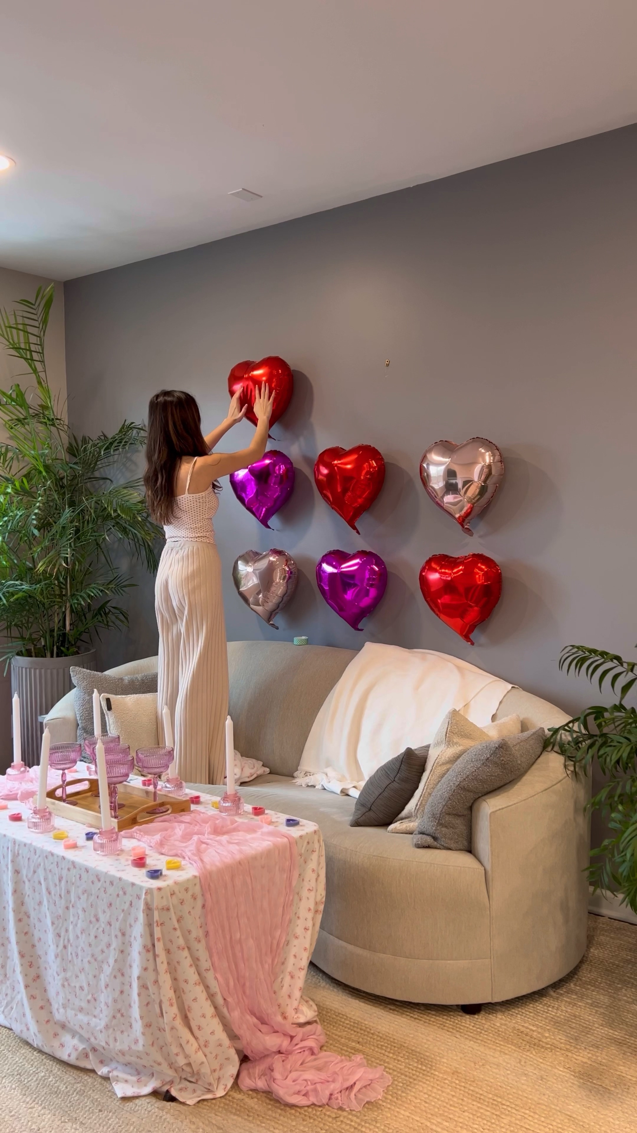 galentines party decor ideas 💗 everything you need to celebrate valentines with your girls 🥂

#valentines #galentines #party #galentinesparty #valentinesday #vday #valentinesparty #amazon #amazonfind #neutralfurniture #valentinetablescape #pink 



#LTKparties #LTKhome