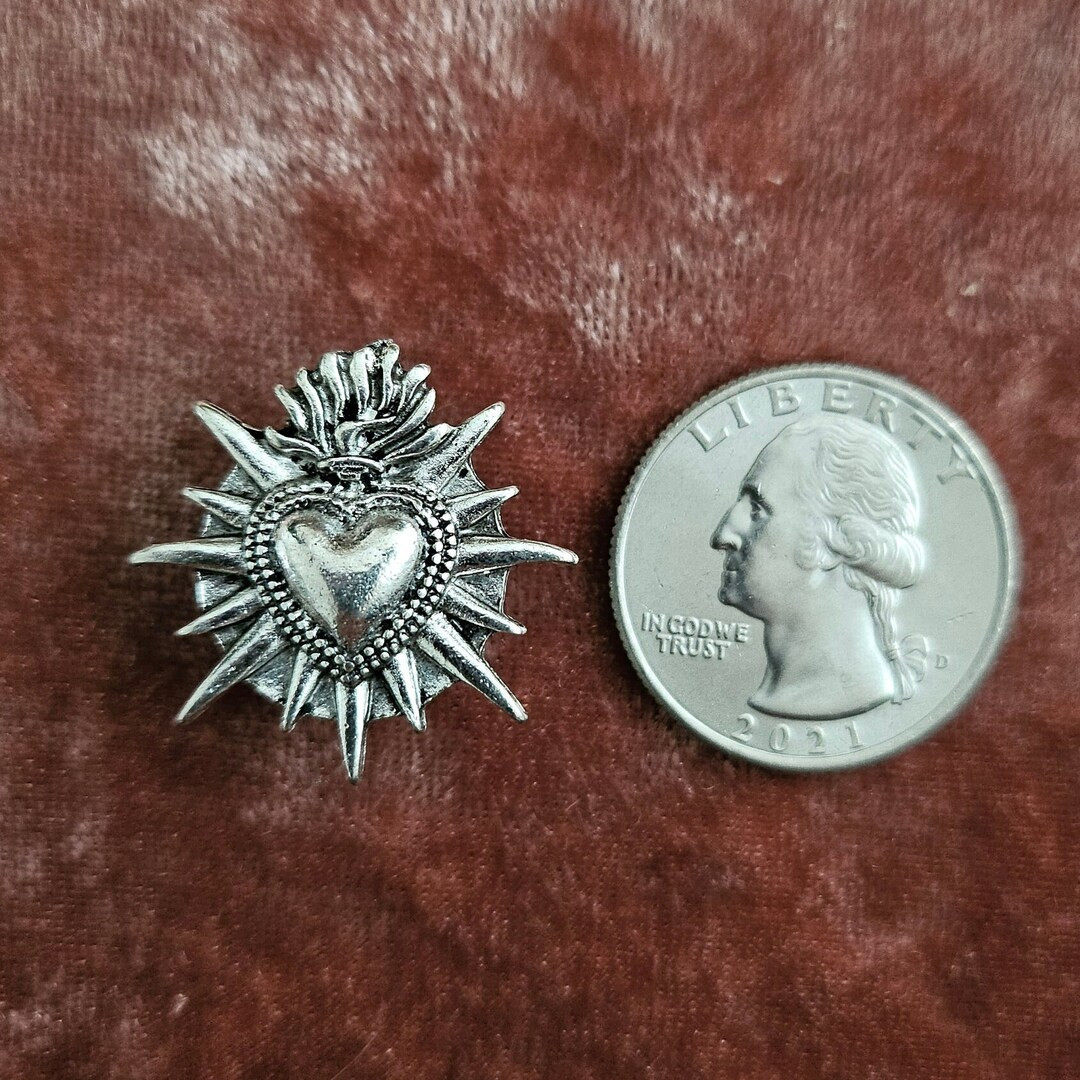 GOTH shoe Charm Silver-toned Sacred Heart Charm - Etsy | Etsy (US)