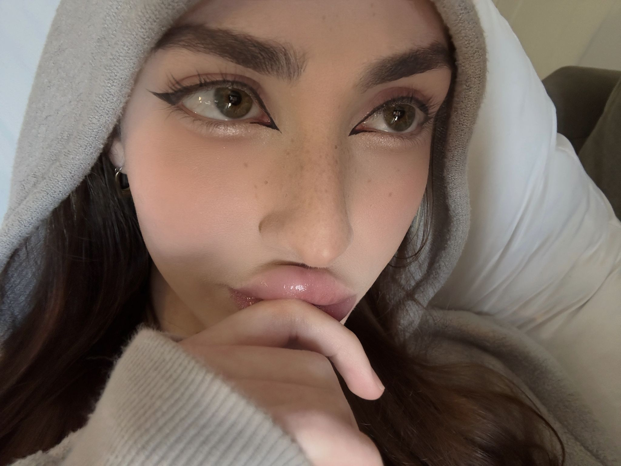 Eyeliner pen, shimmer eyeshadow, Nyx liquid eyeliner, Milk Makeup Kush Mascara, Benefit Hoola Bronzer, Natasha Denona eyeshadow palette, makeup must haves, beauty

#LTKSeasonal #LTKeurope #LTKbeauty