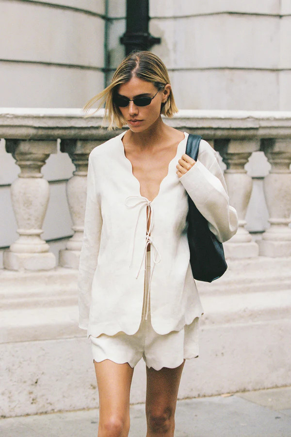 LELA SANDSTONE LINEN LONG SLEEVE TOP | DISSH