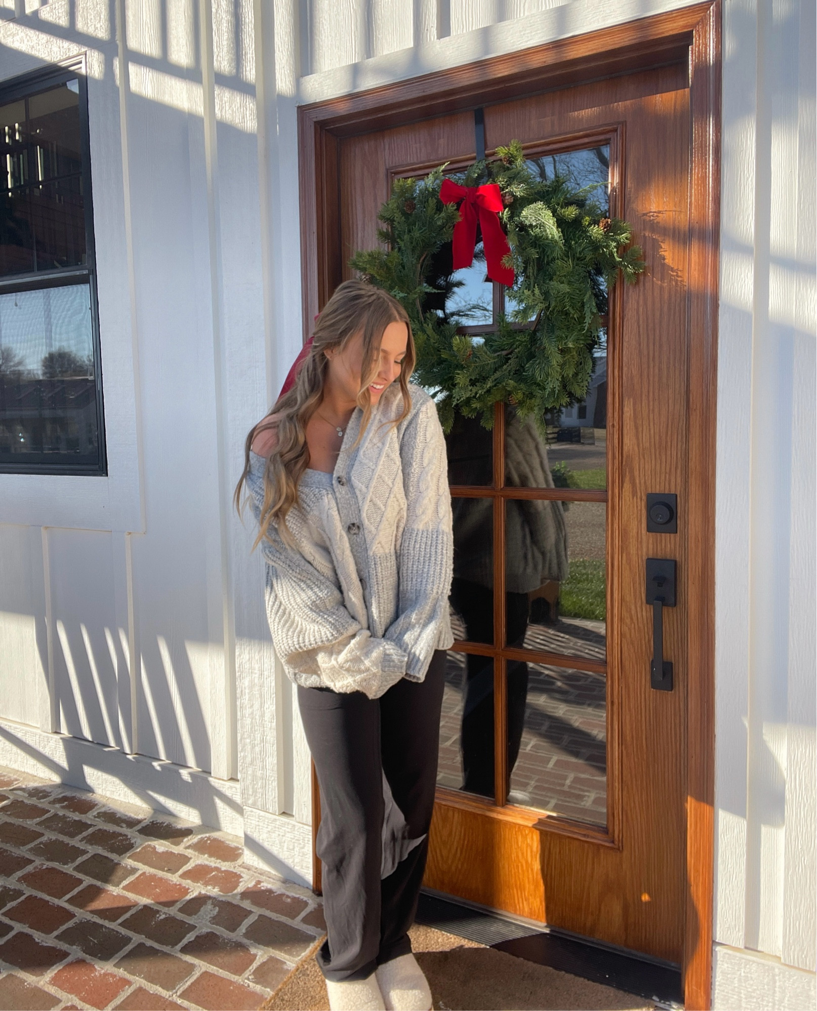 winter outfit ❄️✨🫶🏼
wearing a size small in the sweater 

#LTKFindsUnder100 #LTKHoliday #LTKSeasonal