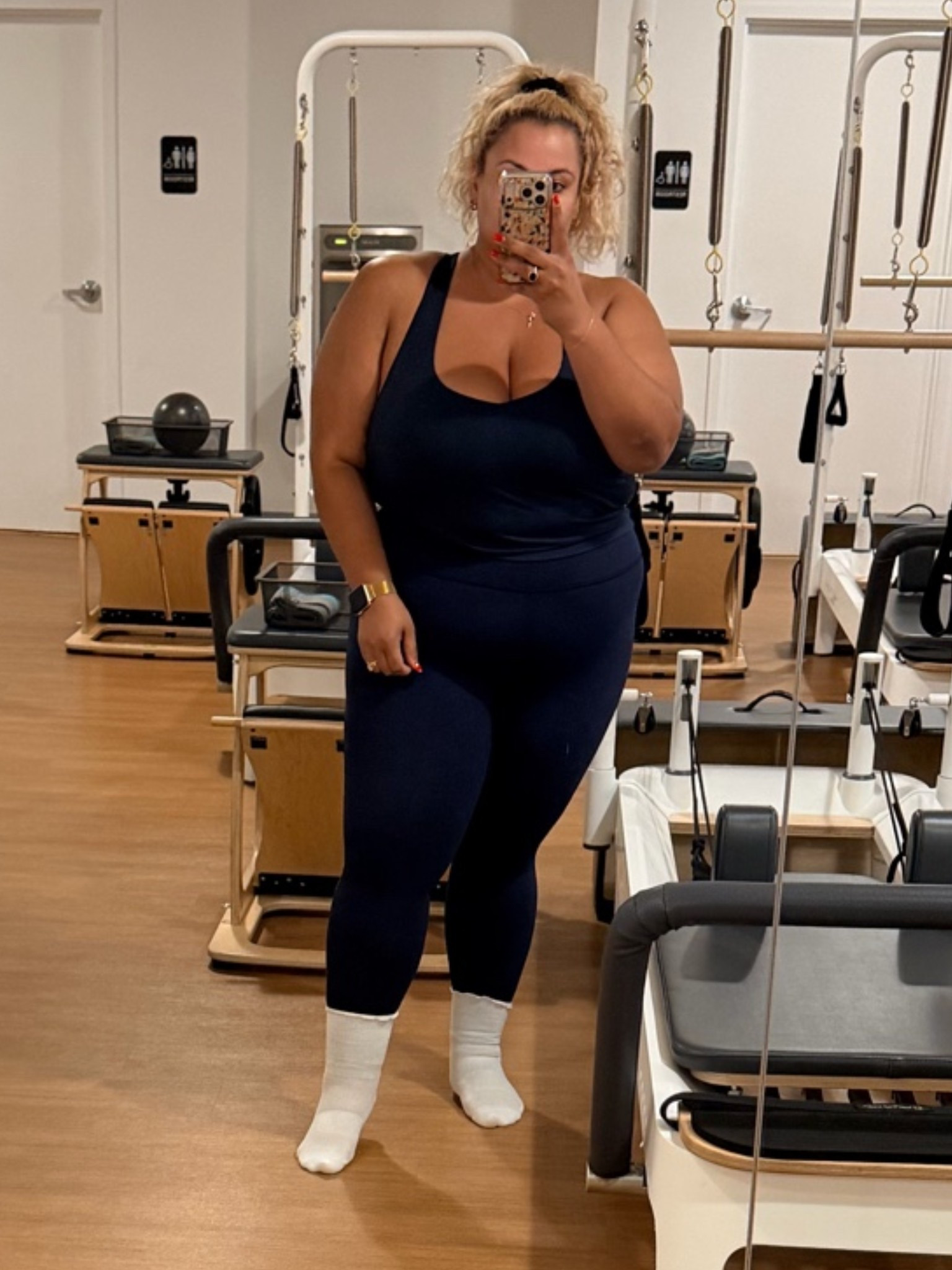 Xxl in the top and xl in the leggings

#LTKselfcare #LTKPlusSize #LTKActive