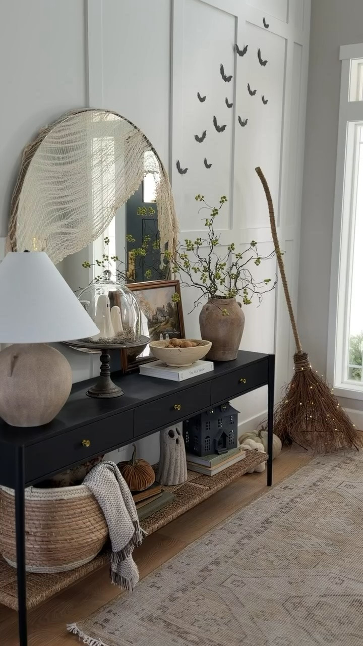 Halloween entryway inspiration & Halloween console table inspiration 🤍🦇

#LTKHome #LTKSeasonal