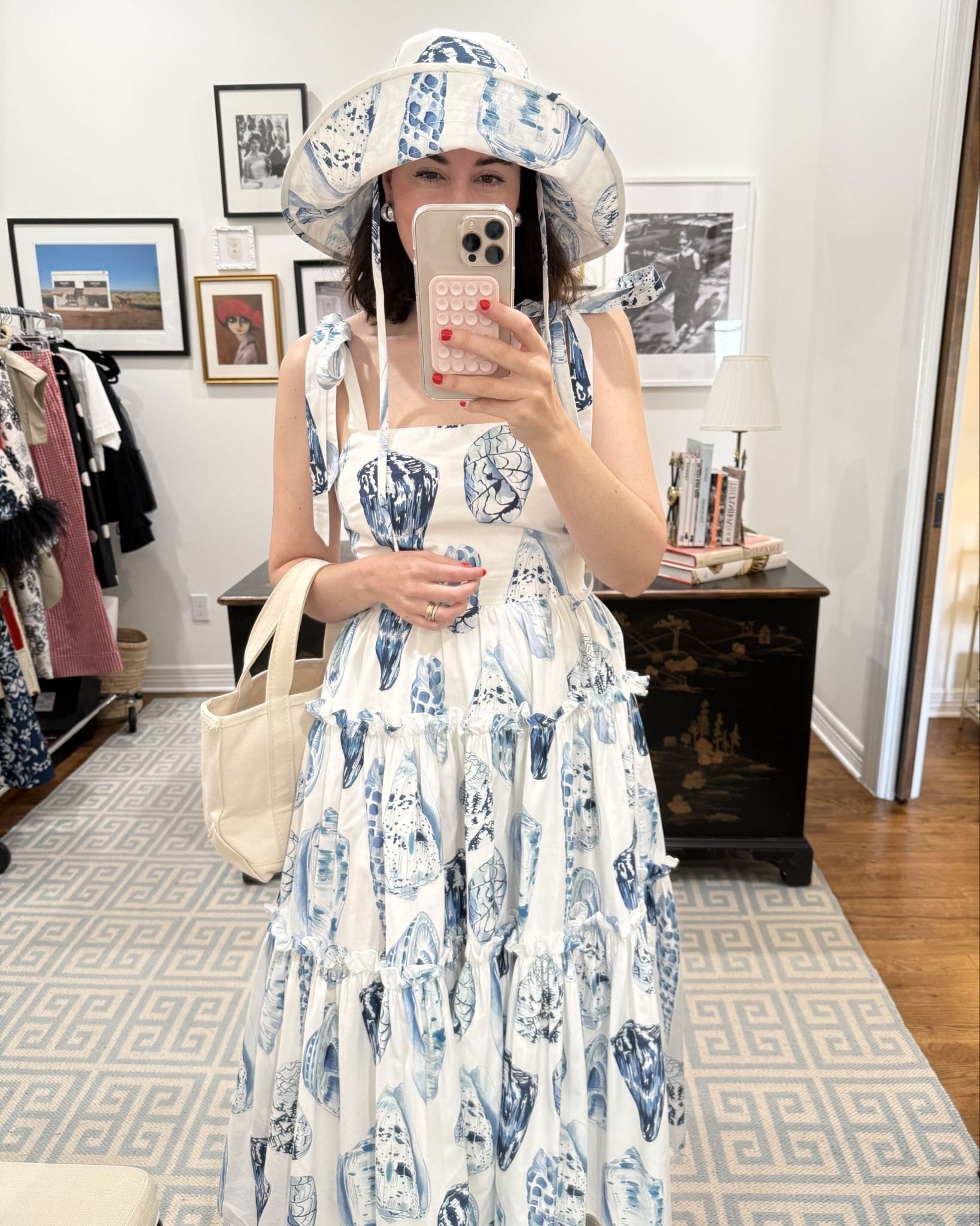 An ideal high summer outfit 🐚🌊 This dress is perfect for a beach trip! Shell dress runs true to size & has stretch in the back- I’m wearing the small  

#LTKSeasonal #LTKOver40