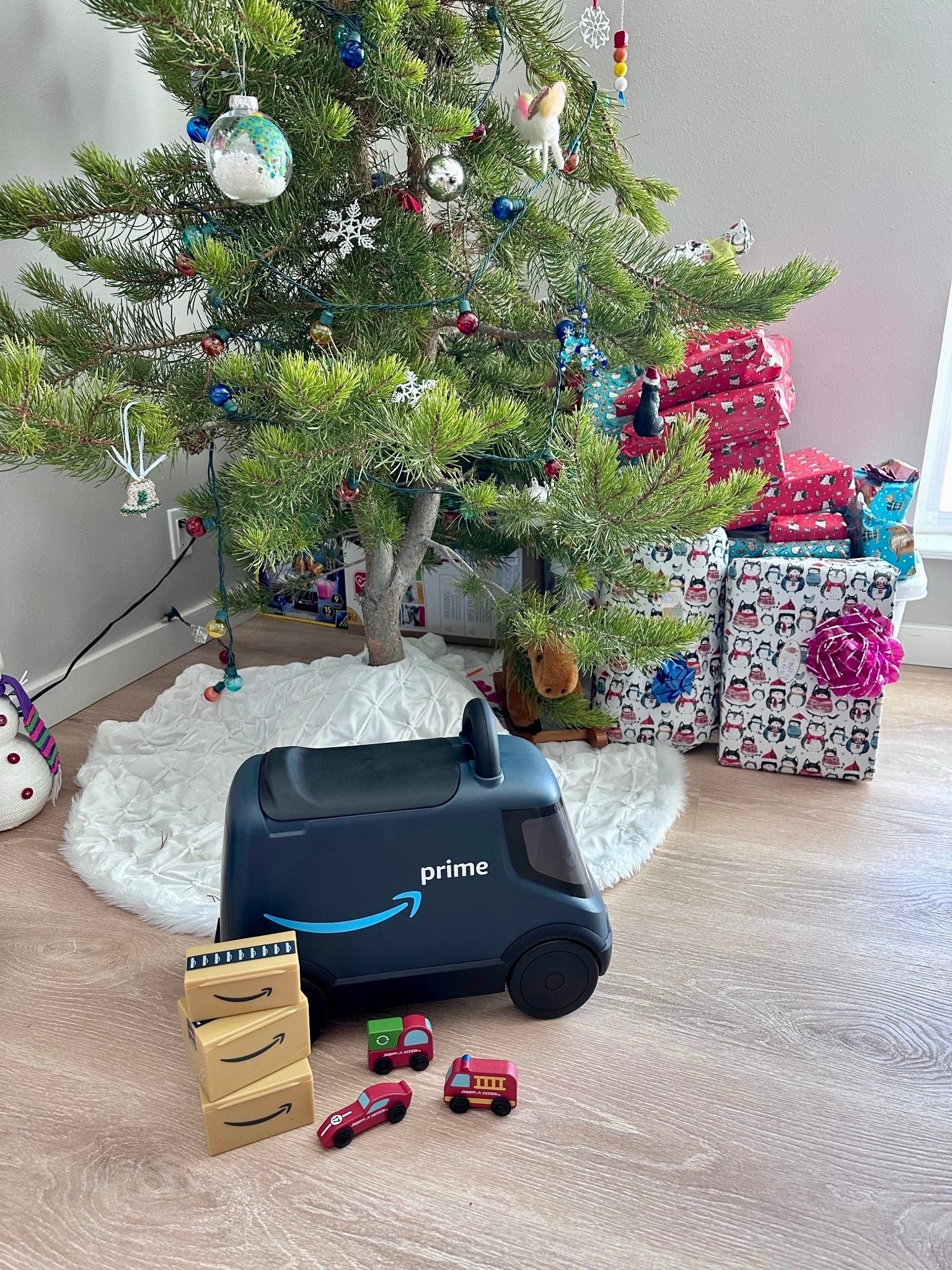 This Amazon Delivery Van Ride-On Toy for Kids is so adorable! 💙🚚 My toddler is going to flip when they see it under the tree — it makes such a fun and unique Christmas gift. Perfect for toddlers who love pretend play, trucks, and ride-on toys. Totally mom-approved and guaranteed to be a holiday hit! 🎄✨
#LTKKids #LTKHoliday #LTKMoms #ToddlerGifts #RideOnToy #AmazonKids #ToddlerChristmasGift #KidsHolidayGifts #GiftGuide2024 #ToddlerToys #KidsRideOn #HolidayGiftGuide #MomApproved #ChristmasGiftsForKids #ToddlerFavorites #AmazonFindsKids

#LTKGiftGuide #LTKHoliday #LTKKids

#LTKSaleAlert #LTKBaby #LTKFindsUnder50
