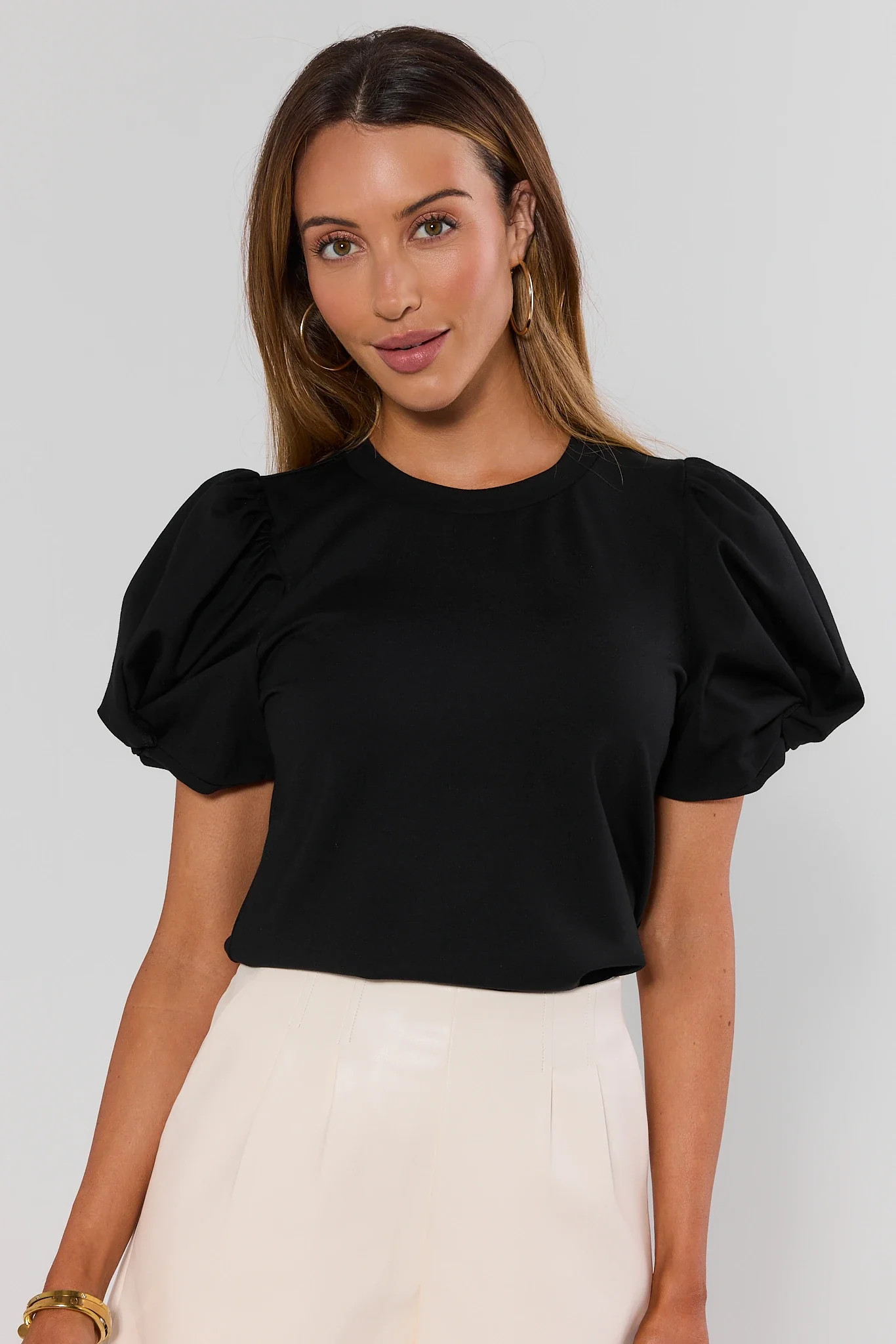 Black Puff Sleeve Tee | Avara