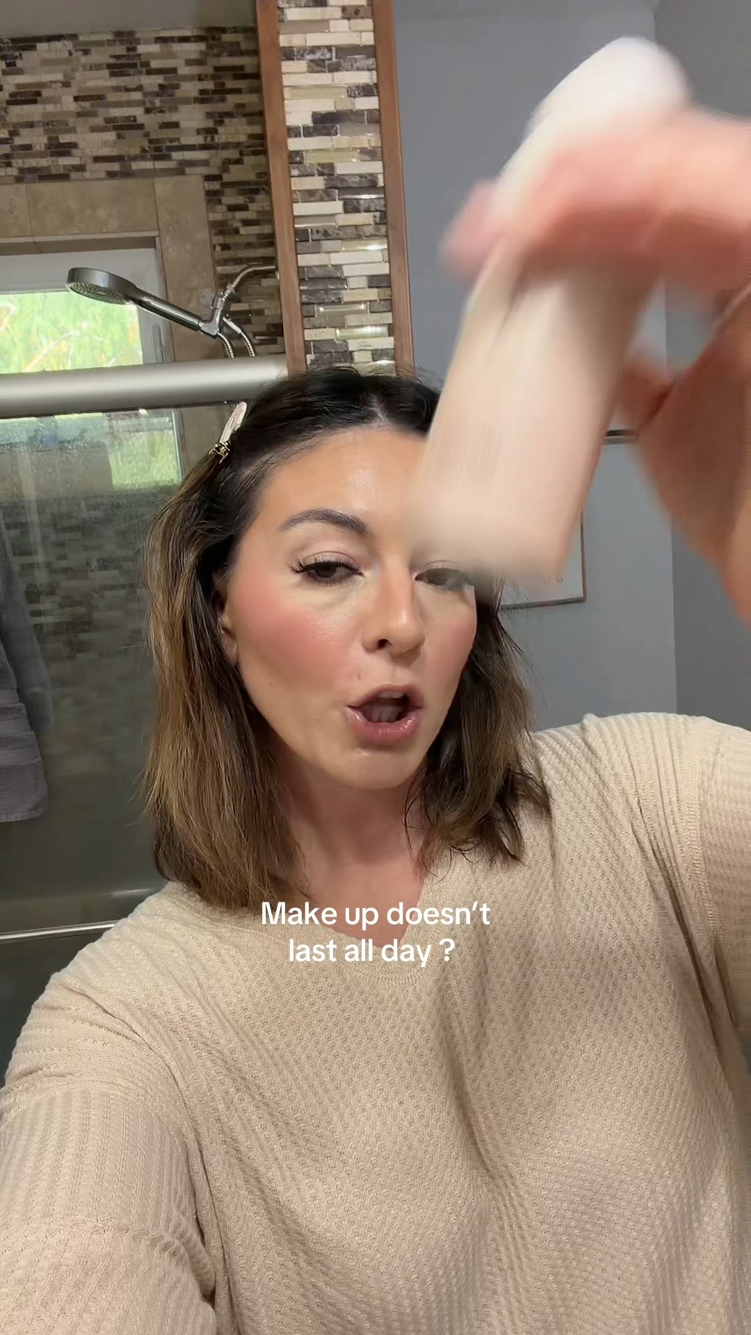 Hydrating setting spray 🙈

#LTKselfcare #LTKBeauty #LTKHoliday