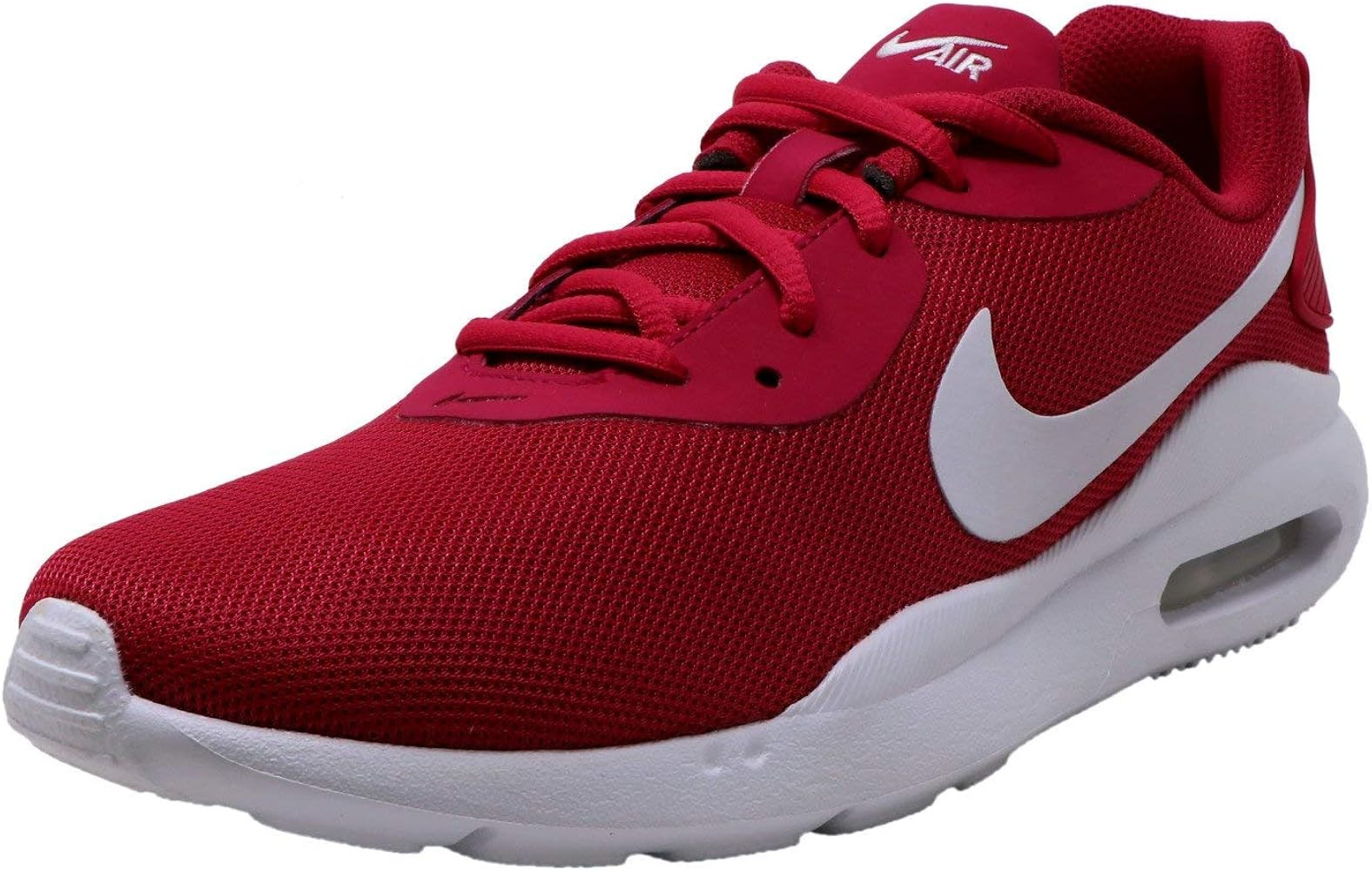 Nike Women's Air Max Oketo Sneaker | Amazon (US)