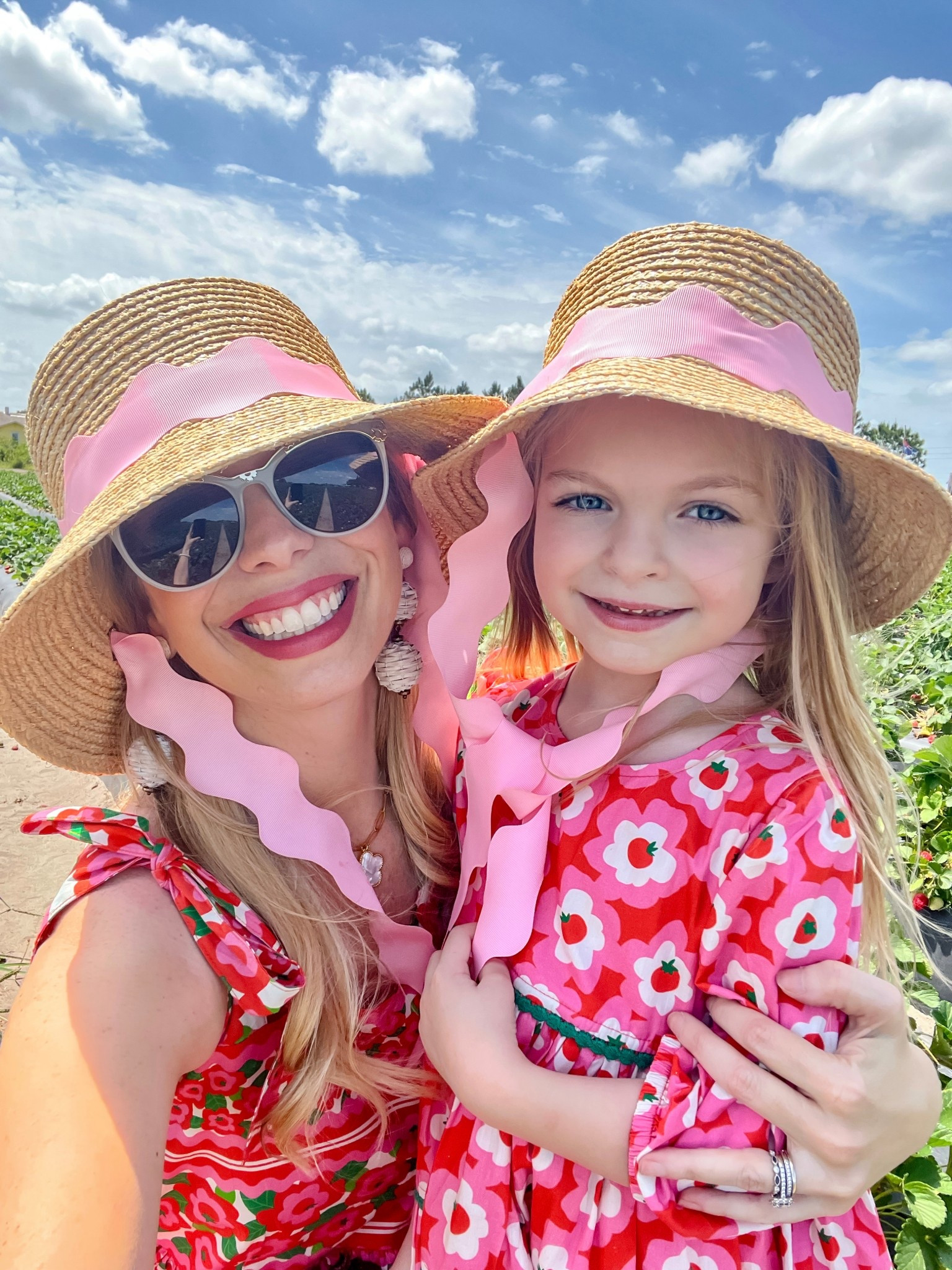 Mommy & me matching forever!
Matching hats
Matching dresses 
Happy mama
Happy daughter 


#LTKStyleTip #LTKFamily #LTKKids
