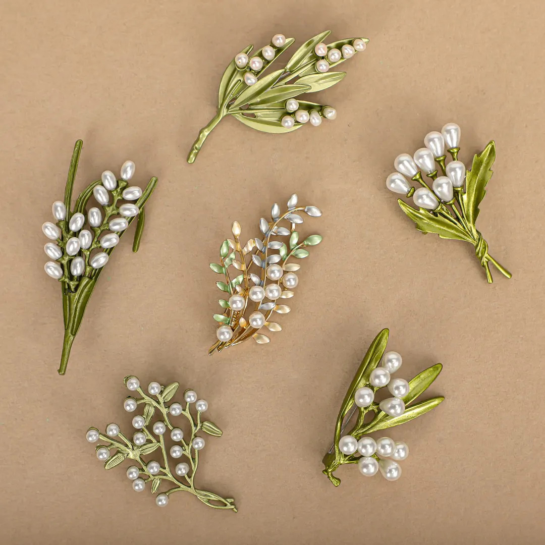 Personalized birthday flower brooch, flower brooch, vintage brooch, wedding brooch, birthday gift... | Etsy (US)