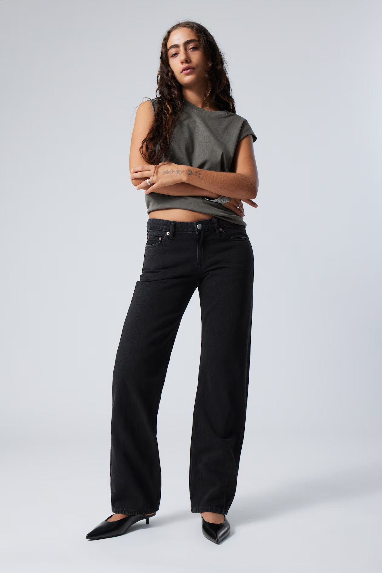Jeans Arrow mit geradem Bein | H&M (DE, AT, CH, NL, FI)
