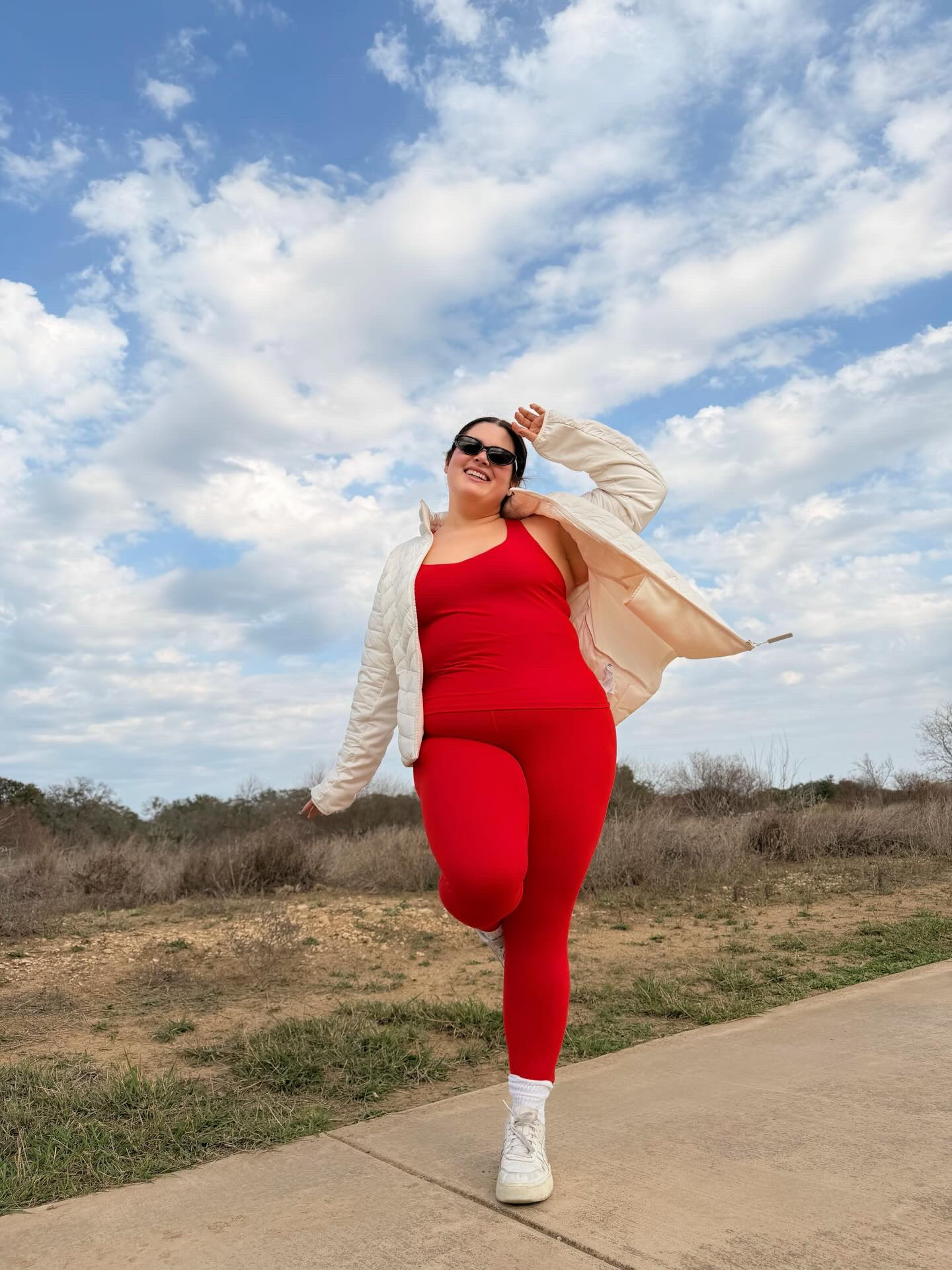 seeing red 🔥💋🌹🍓 #fableticspartner @fabletics 

#plussize #plussizefitness #sizeinclusive #bodypositive