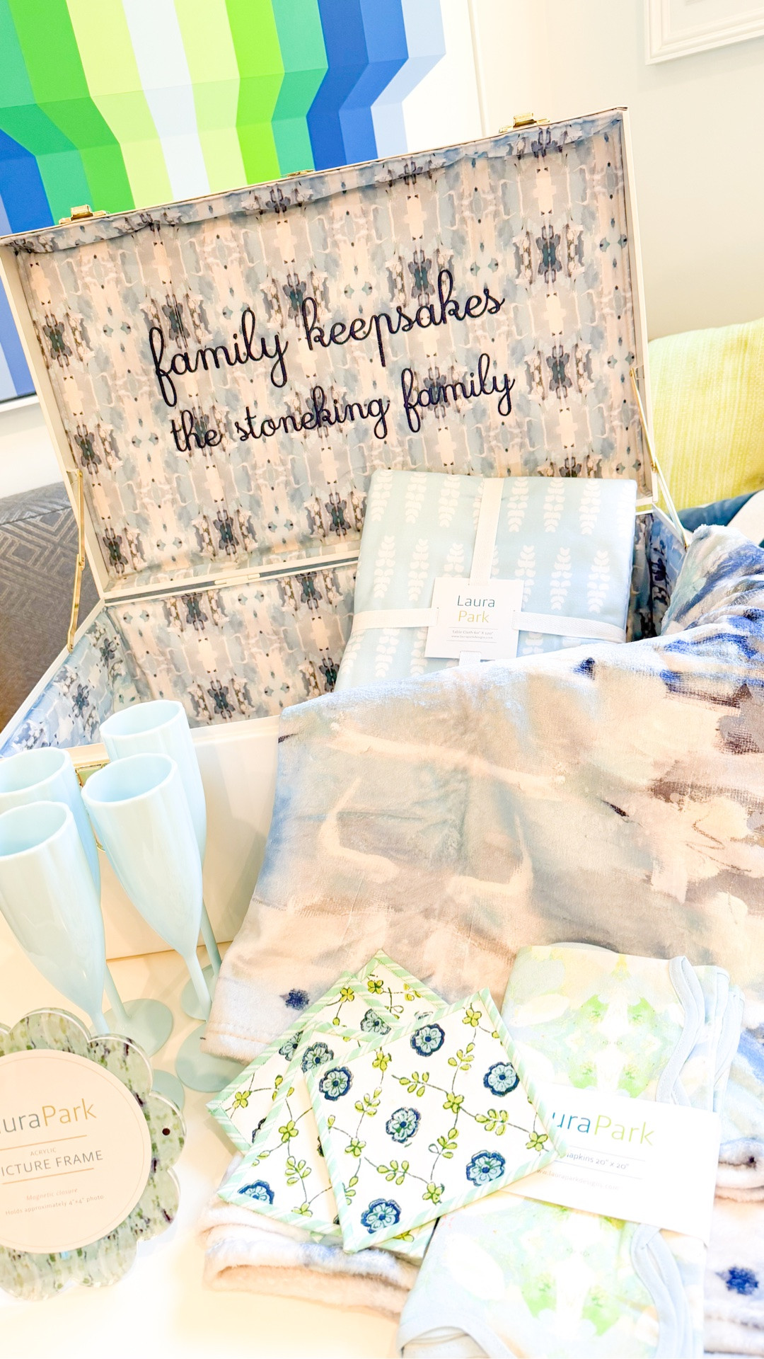 the perfect collab ever!! keepsakes kept safe with @petitekeep x @laurapark •

#LTKHome