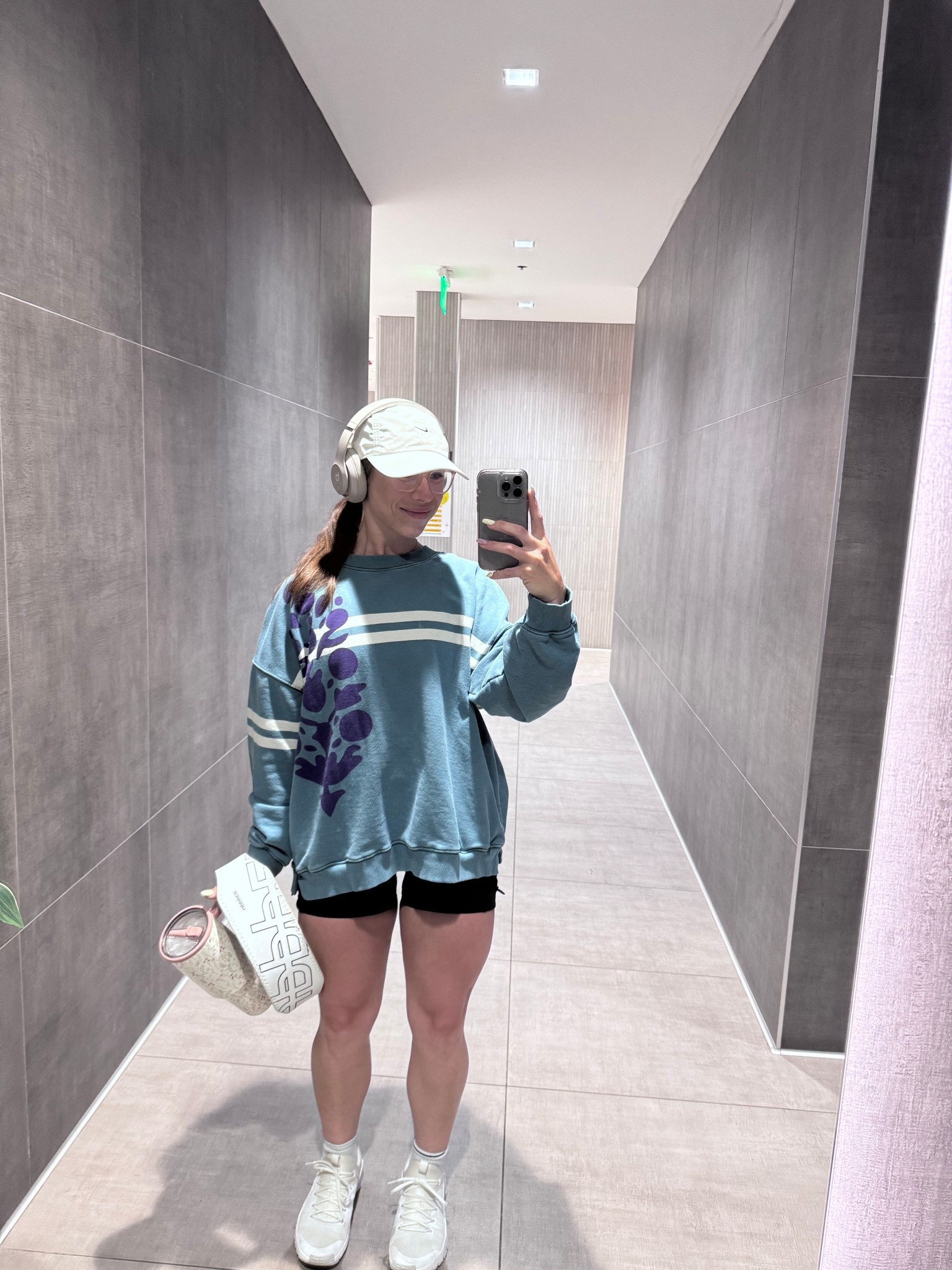 Oversized hoodies always for leg day!! Wearing a medium in this FP Movement crew!

#LTKActive #LTKFindsUnder50 #LTKStyleTip