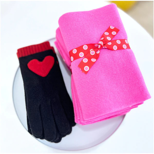 100% Cashmere Heart Gloves & Pink Scarf | James Ascher