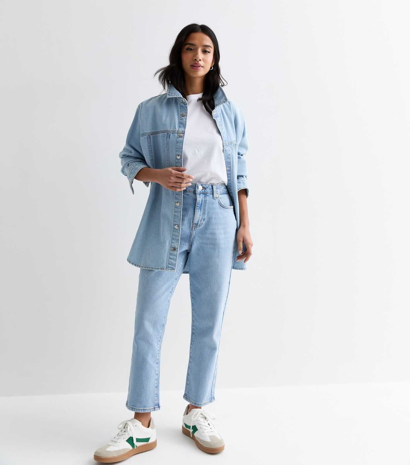 Petite Pale Blue Ankle Grazing Hannah Straight Leg Jeans | New Look | New Look (UK)