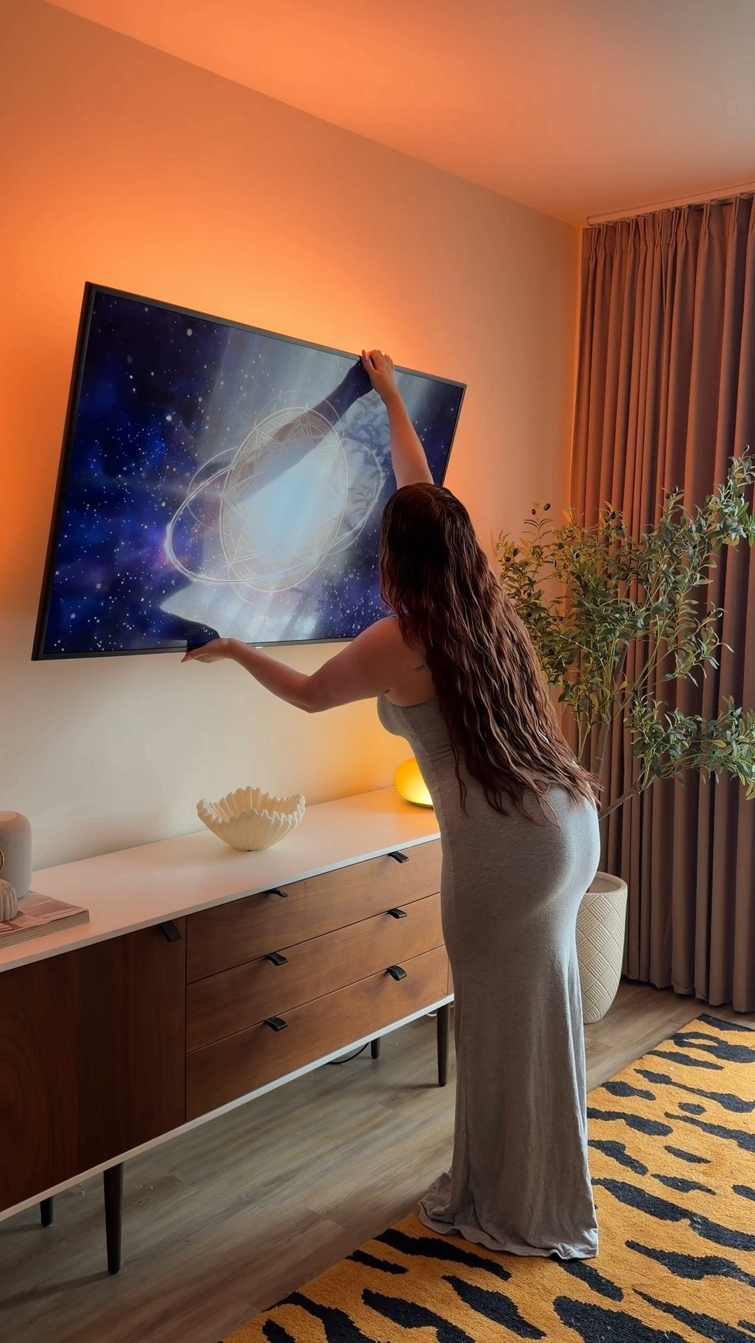 POV: turning my space into a whole vibe ✨ Installed my Philips Hue gradient ambient light strip and the mood shift is unreal. Cozy lighting = instant room upgrade 💡🩷 

#LTKFinds #AmazonFinds #PhilipsHue #AmbientLighting #LEDLights #HomeDecor #RoomMakeover #HomeInspo #CozyVibes #SmartHome #TikTokMadeMeBuyIt

#LTKHome #LTKHome #LTKselfcare #LTKvlog