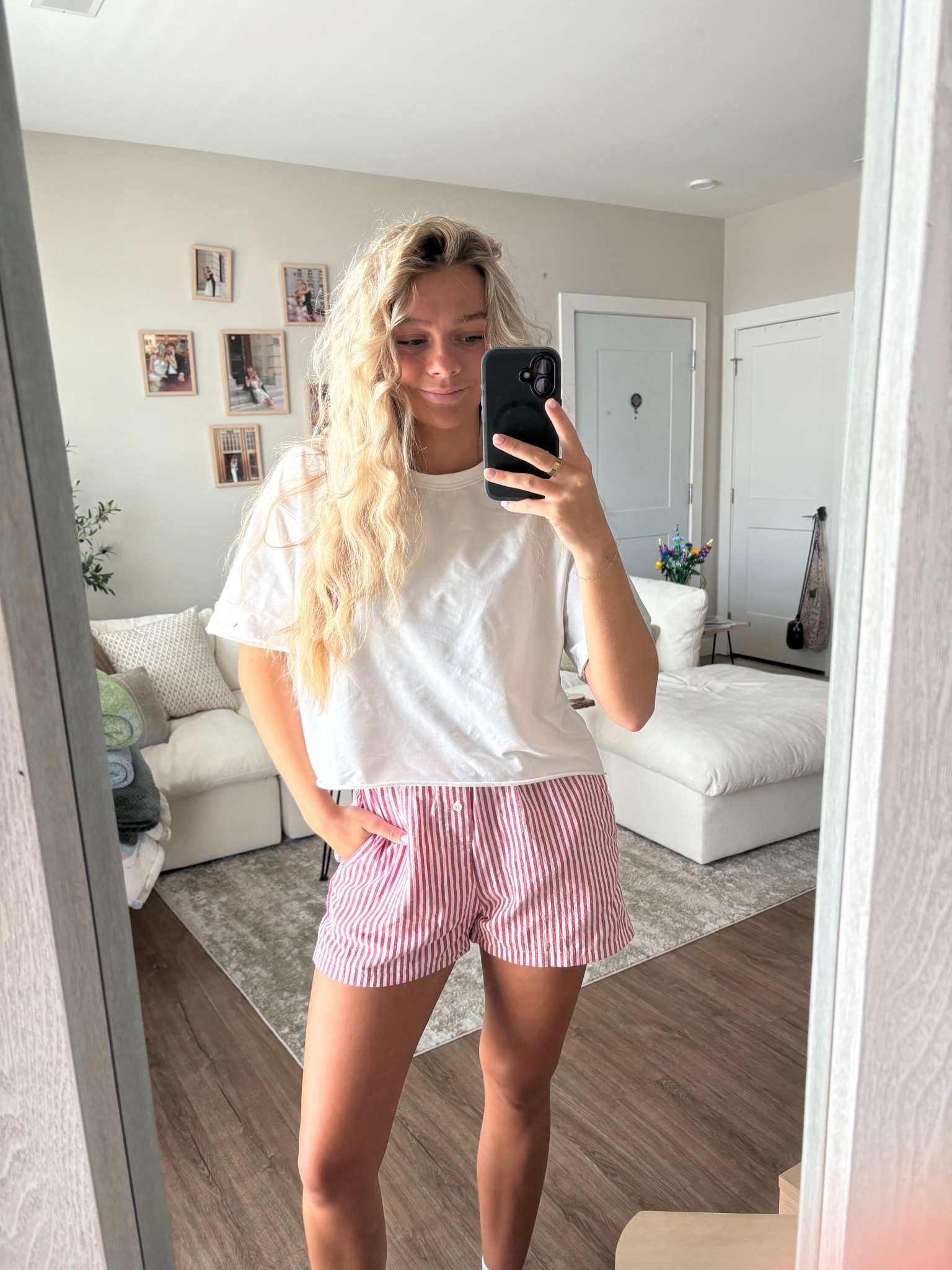 Lounge Fit

#LTKFindsUnder50 #LTKStyleTip #LTKSaleAlert