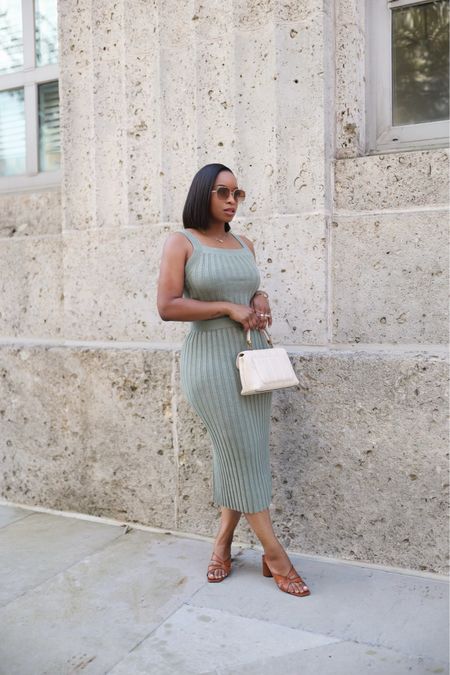 Obsessed with this ribbed two piece set from loft! 

Ribbed skirt, midi skirt, tank top, ribbed top 

#LTKfit #LTKstyletip #LTKSeasonal