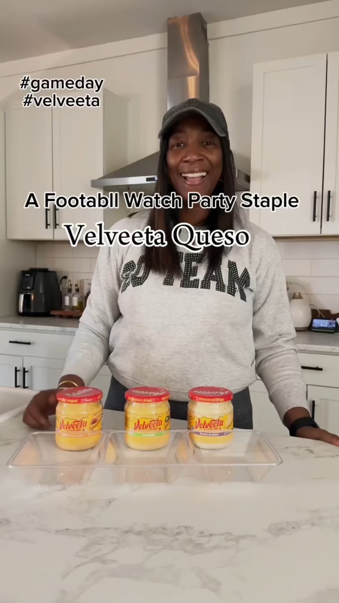 #gifted_by_Velveeta
Game day calls for queso!! 🏈🧀From
the College National Championship to the NFL playoffs, @velveeta dips belong on your watch-party spread.
Which one’s your favorite? Drop it in the comments. 👇🏾 
#gameday #velveeta