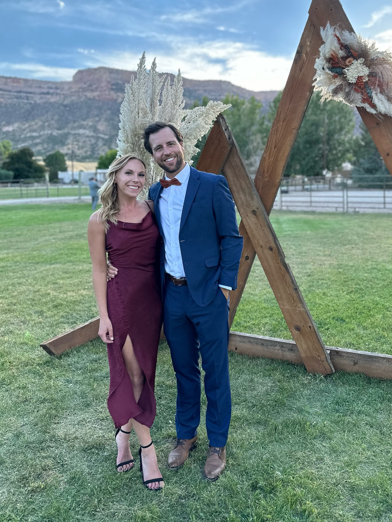 My favorite fall wedding guest dress! 

#LTKparties #LTKwedding
