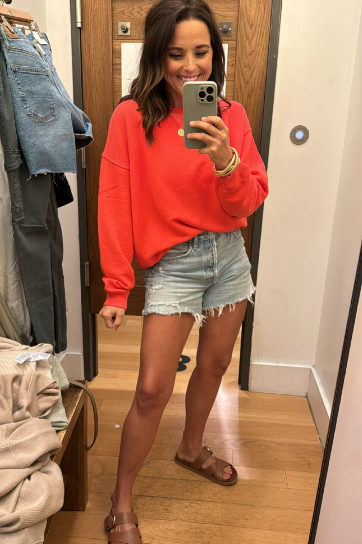 Love this coral crewneck from AE! 
AE summer fashion haul

#LTKSeasonal #LTKStyleTip #LTKFindsUnder50