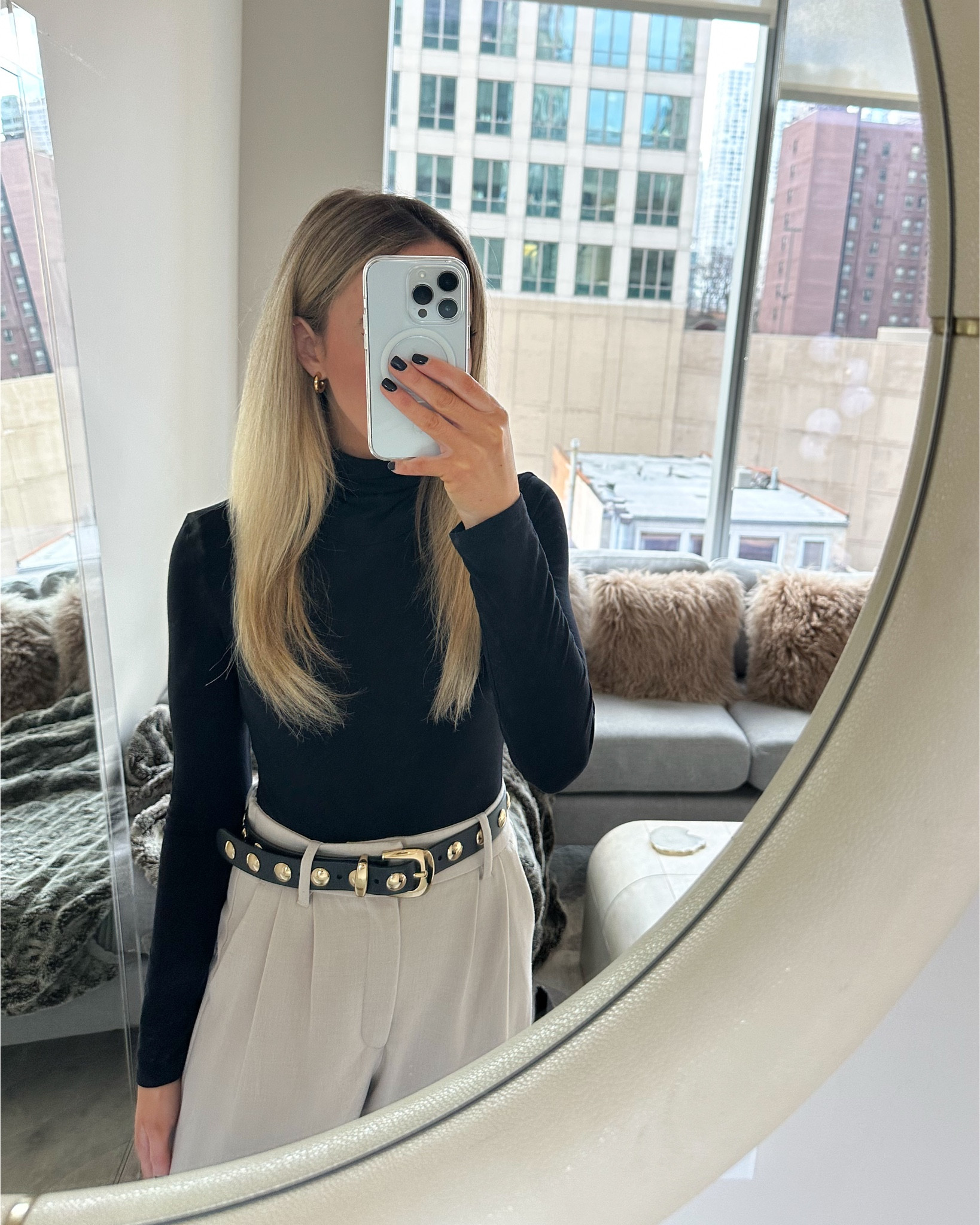 Chicago: Daily Outfit Workwear- workwear
* belt is on sale this week



ootd style fashion, office outfit, trouser pants, Madewell, Abercrombie, daily outfit, winter workwear outfit, winter women’s fashion, cold weather look

#LTKSaleAlert #LTKootd #LTKWorkwear