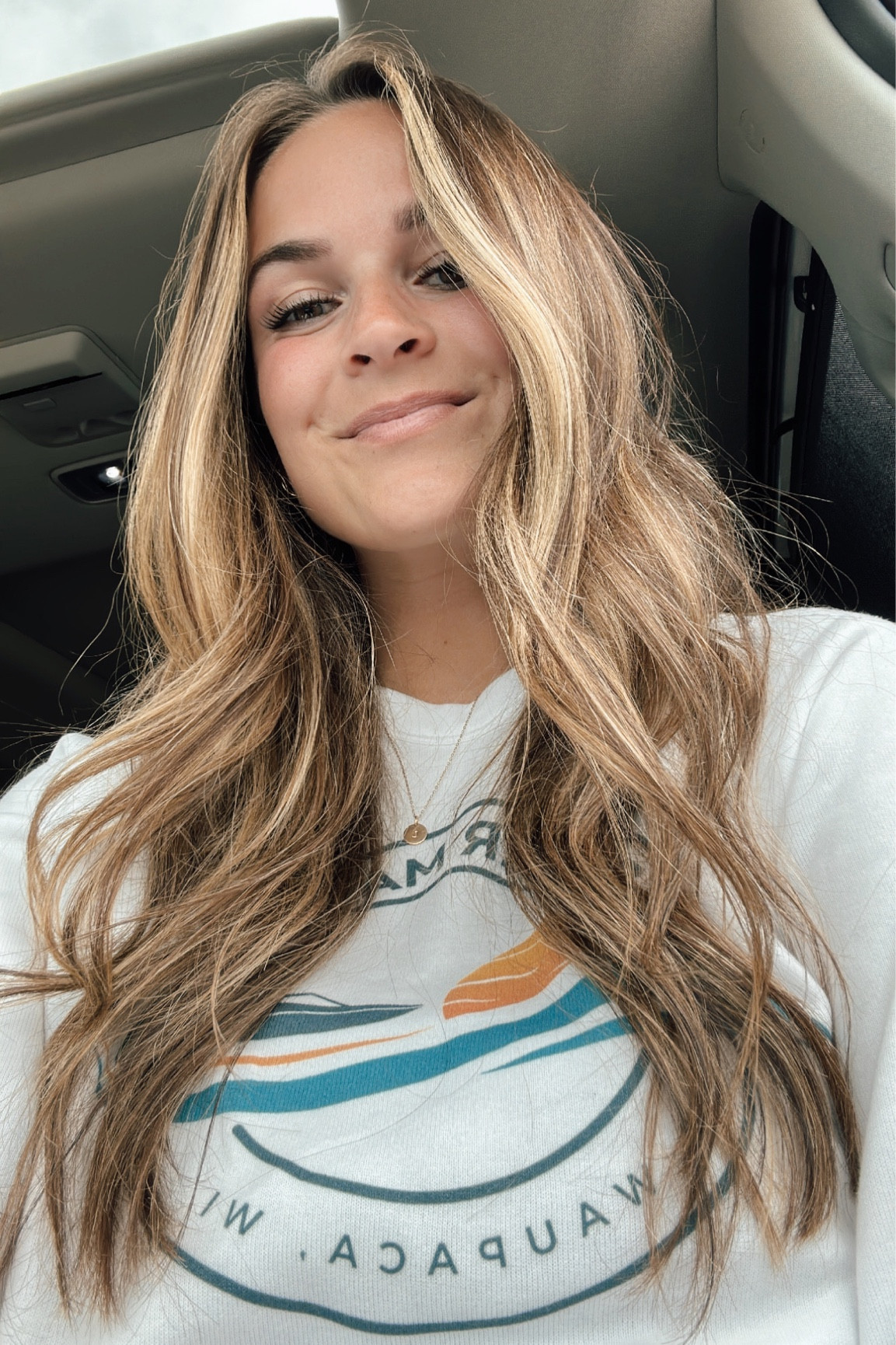 Curling iron + lashes linked💅🏼 curls initially look super tight, but don’t spray anything in them and let them fall to a natural looking beachwave! 

#LTKbeauty #LTKstyletip