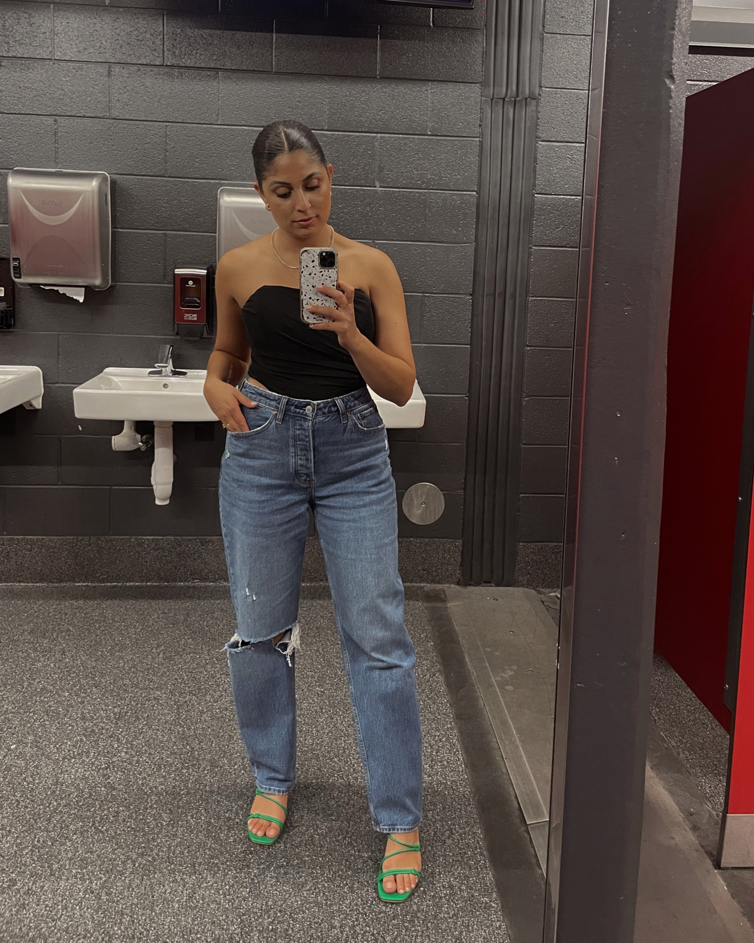 My last-minute fit to Elton John last night ✨ Such an amazing experience that I’ll cherish forever 💕

Outfit idea 
Ootd
Concert outfit 
Concert style 


#LTKunder50 #LTKSeasonal #LTKunder100