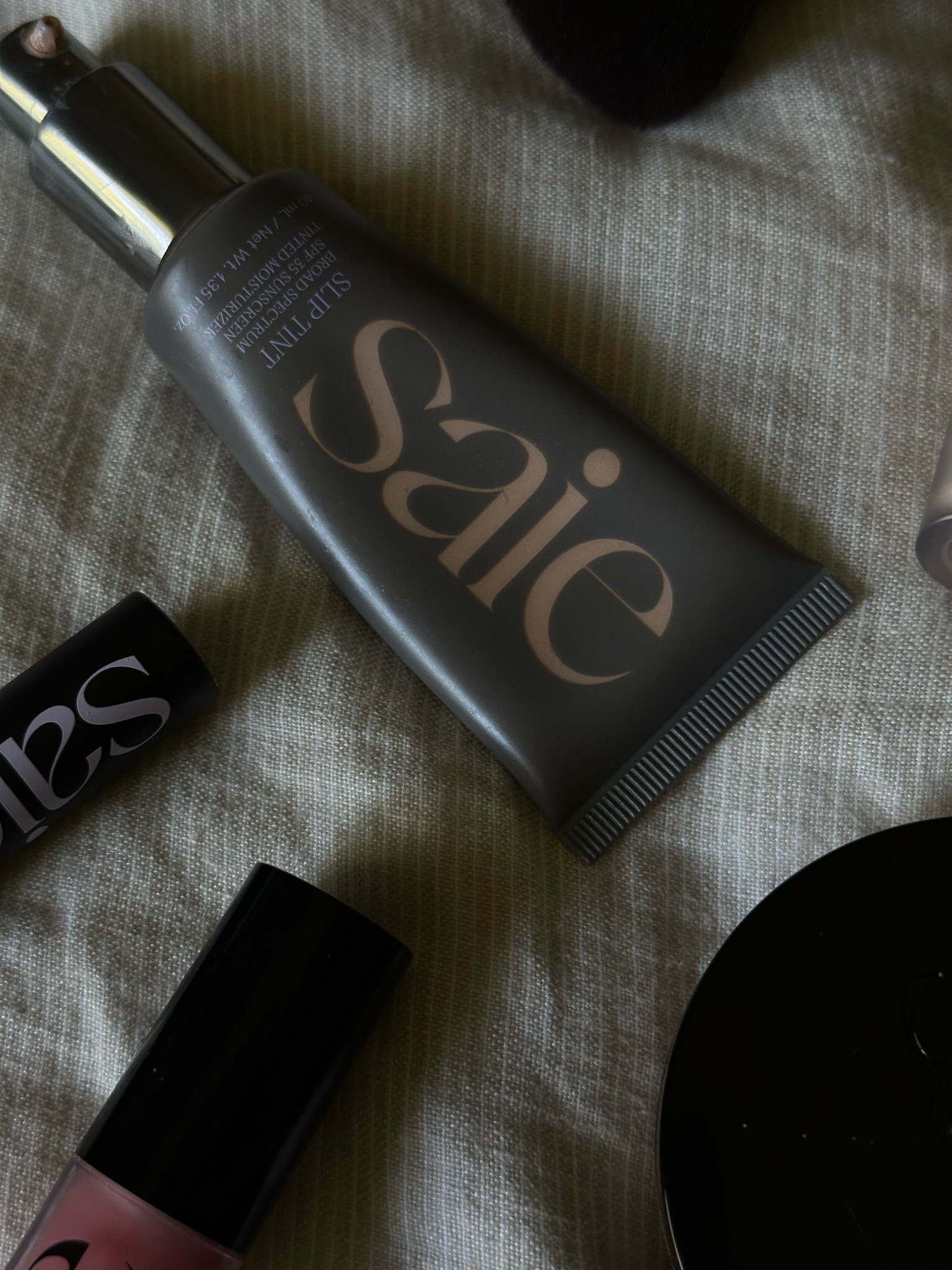 My favorite non-toxic makeup #skincare #acnefriendlymakeup


#LTKFindsUnder50 #LTKBeauty #LTKFindsUnder100