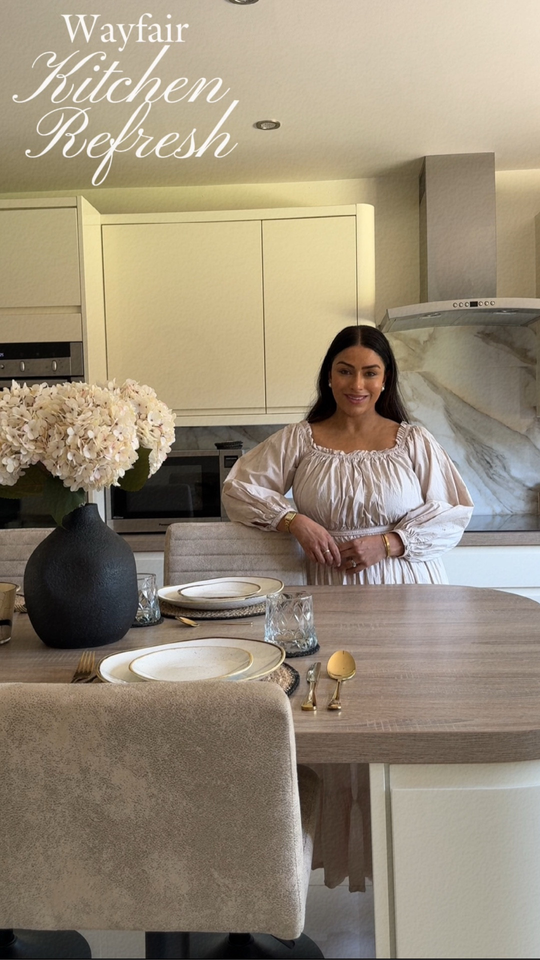 Ad, Wayfair UK Kitchen Refresh ✨
I love these suede bar stools and gold Harrods cutlery set. 

#LTKhome #LTKluxury #LTKsummer