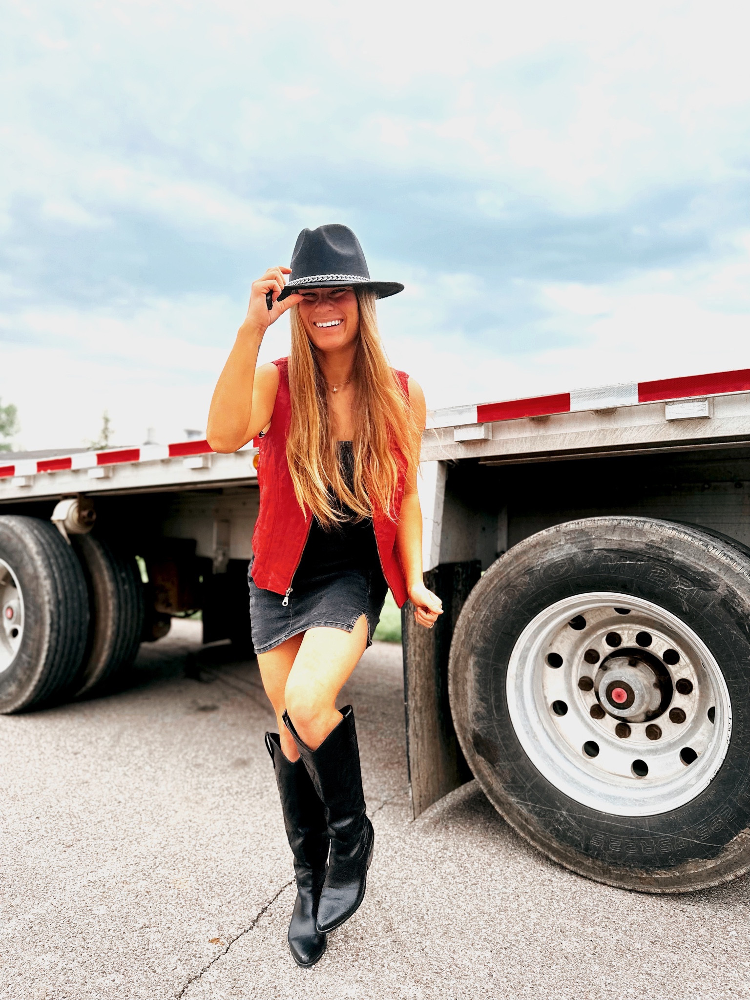 Hey hey race fans ⚡️🏁🏎️

#LTKunder50 #LTKstyletip #LTKunder100