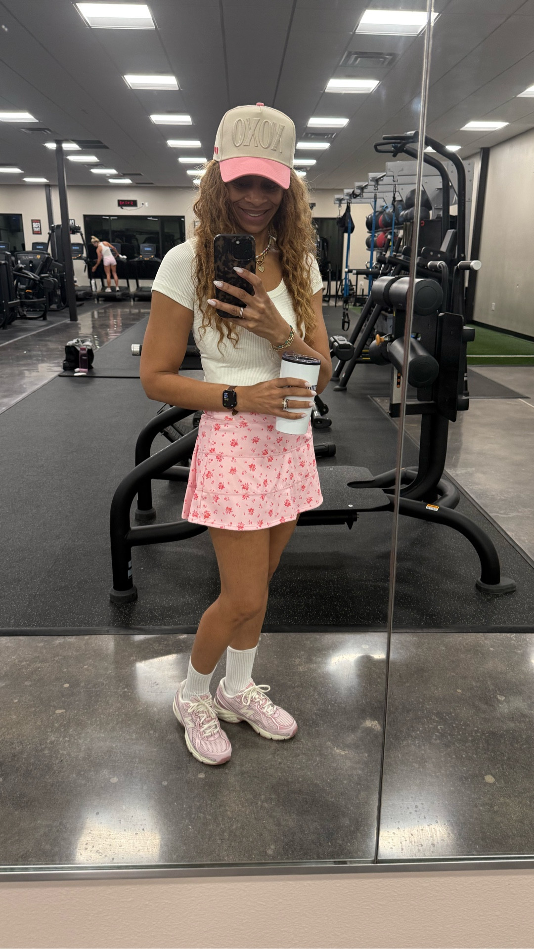 5 AM in pink 💕 starting the day strong at the gym and feeling so good in this set. Look cute, feel cute, get it done ✨

#LTKActive #LTKFit #5AMWorkout #GymStyle #AthleisureWear #MomFitness #WorkoutOOTD #PinkStyle #EarlyMorningVibes #FitMomLife

#LTKActive #LTKmorningroutine #LTKfitnessgoals