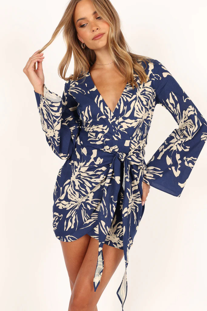 Deliah Long Sleeve Mini Dress - Navy | Petal & Pup (US)