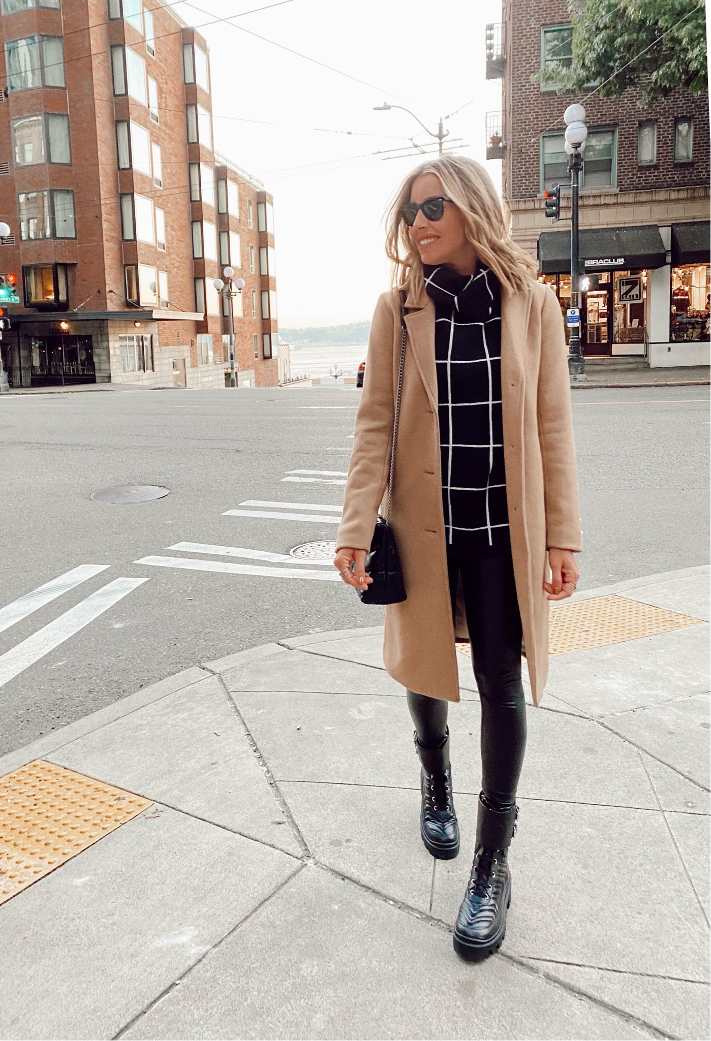 Amazon sweater restocked 🖤 wearing a size small 

#LTKstyletip #LTKfindsunder50