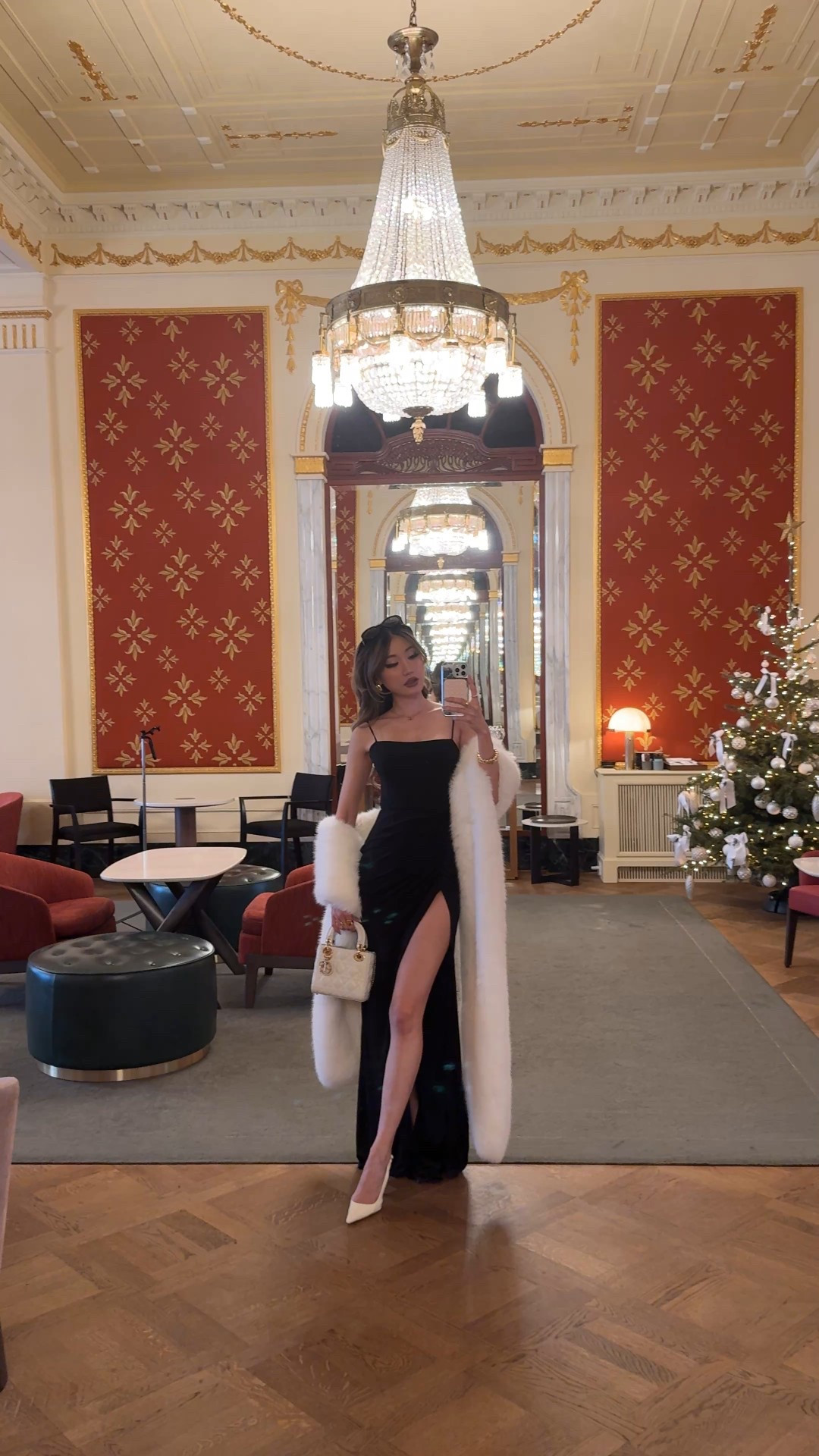 Palace festivities 🥰 

#LTKootd #LTKHoliday