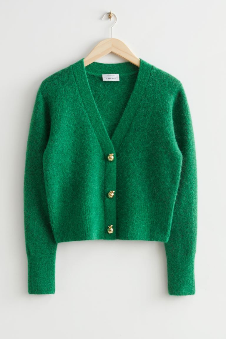 Strickjacke mit Erdbeer-Knöpfen | H&M (DE, AT, CH, NL, FI)
