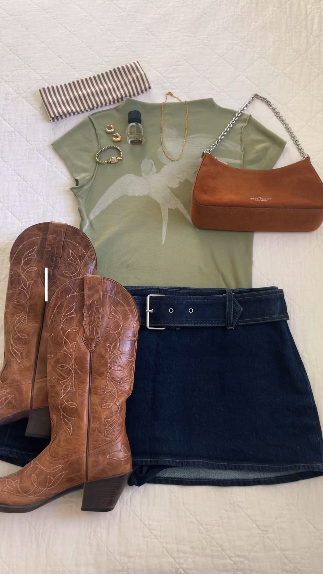 Earth tones for summer!

#LTKgrwm #LTKootd #LTKSeasonal