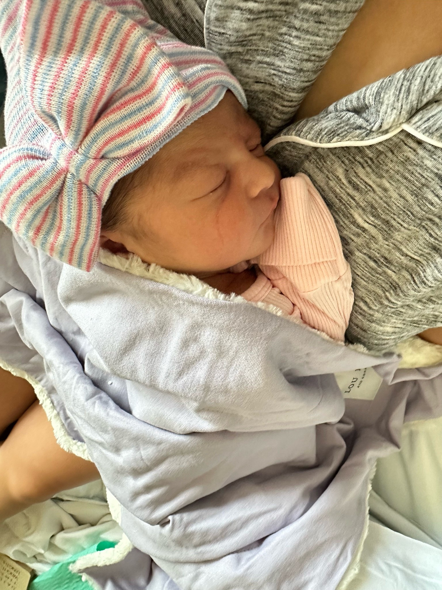 Newborn snuggles 🥰

#LTKdayinmylife #LTKBaby