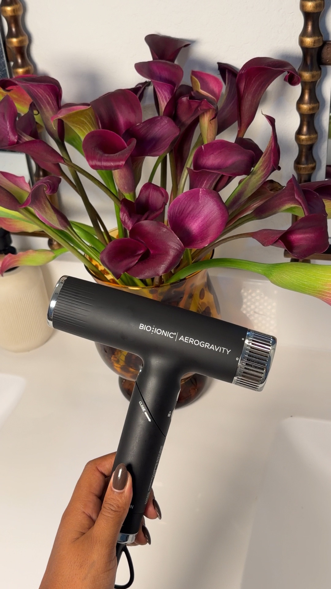 Consider this proof that soaking wet hair and a dinner reservation in 1hr can coexist. The new @BioIonic  AeroGravity Dryer helps me get ready with time to spare, so I never have to choose between speed and a polished finish. No wonder the pros love it, too! Grab yours at @ULTA Beauty  ! #blowout #gettingreadyroutine #BioIonicPartner #AeroGravity #curlyhairroutine

#LTKBeauty