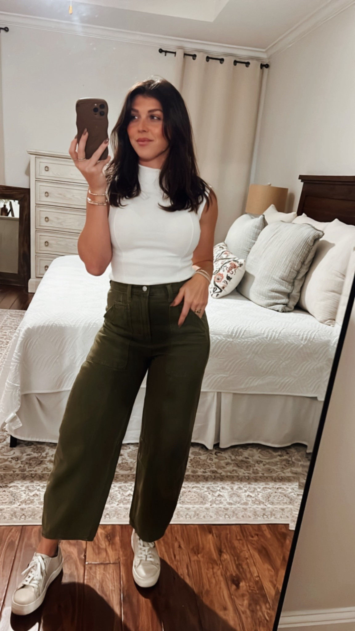 Recently hopped on the barrel jean train and looking for more because they’re so cute! 

#LTKFallSale #LTKStyleTip #LTKTall