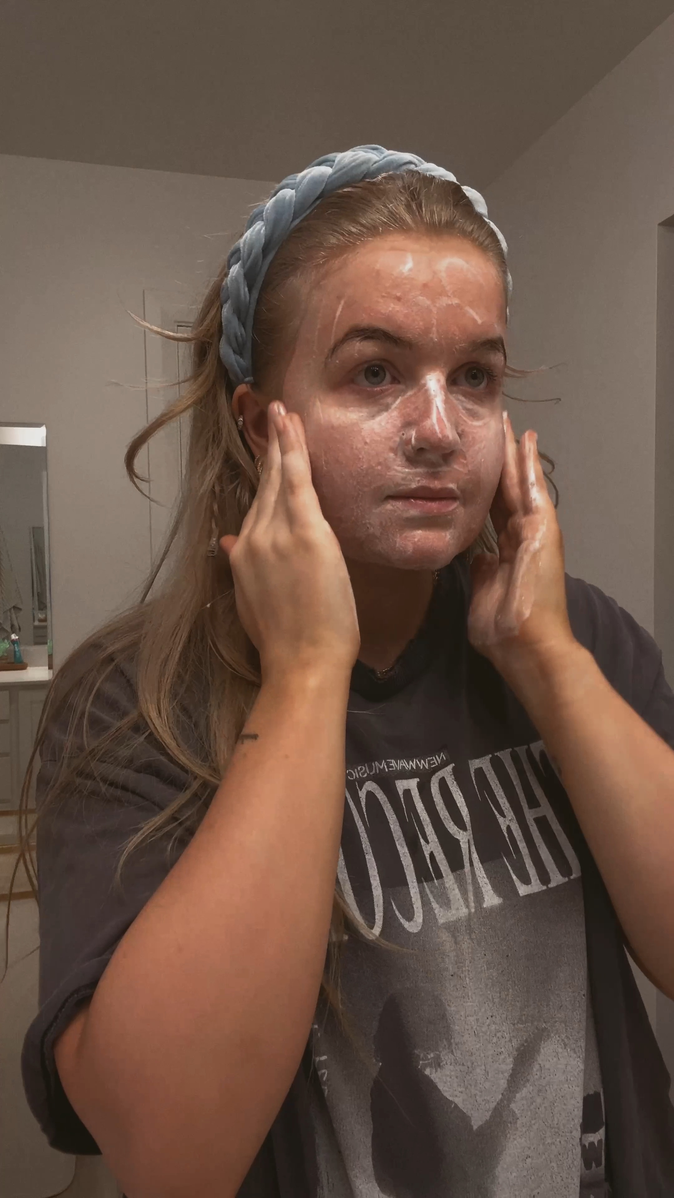 Get unready with me !!

#LTKbeauty #LTKhome